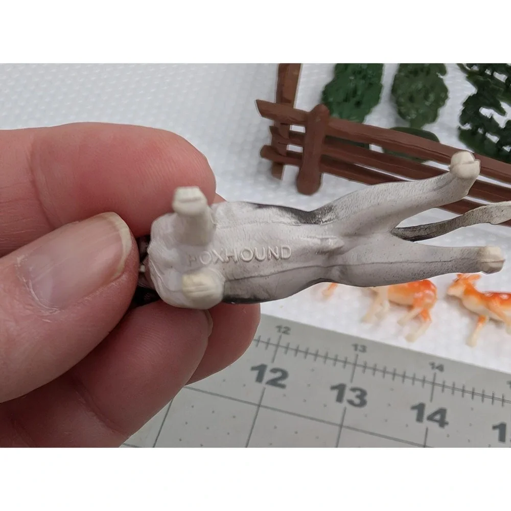 Plastic Hunting Scene Trees Fence Deer Foxhound‎ Dog Hunter Cake Toppers